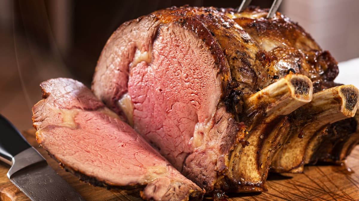 Prime Rib Experts Swear By This Reheating Method For The Best Bite Of Your Life