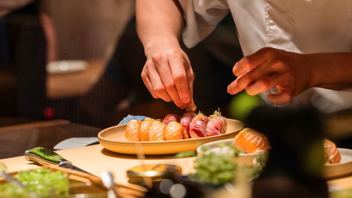 This Type Of Fish At A Sushi Restaurant Signals A Bright Red Flag