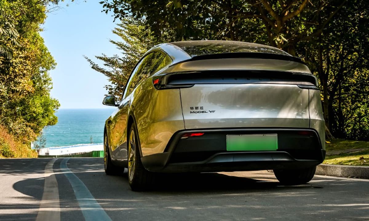 Tesla Australia Confirms Six-Seat Model Y L Launch in 2026