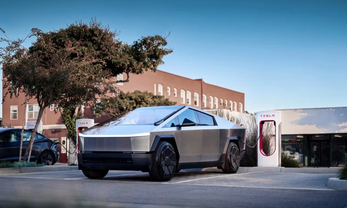 Tesla Piggybacks Recent Supercharger Feature with Update that Takes It Further