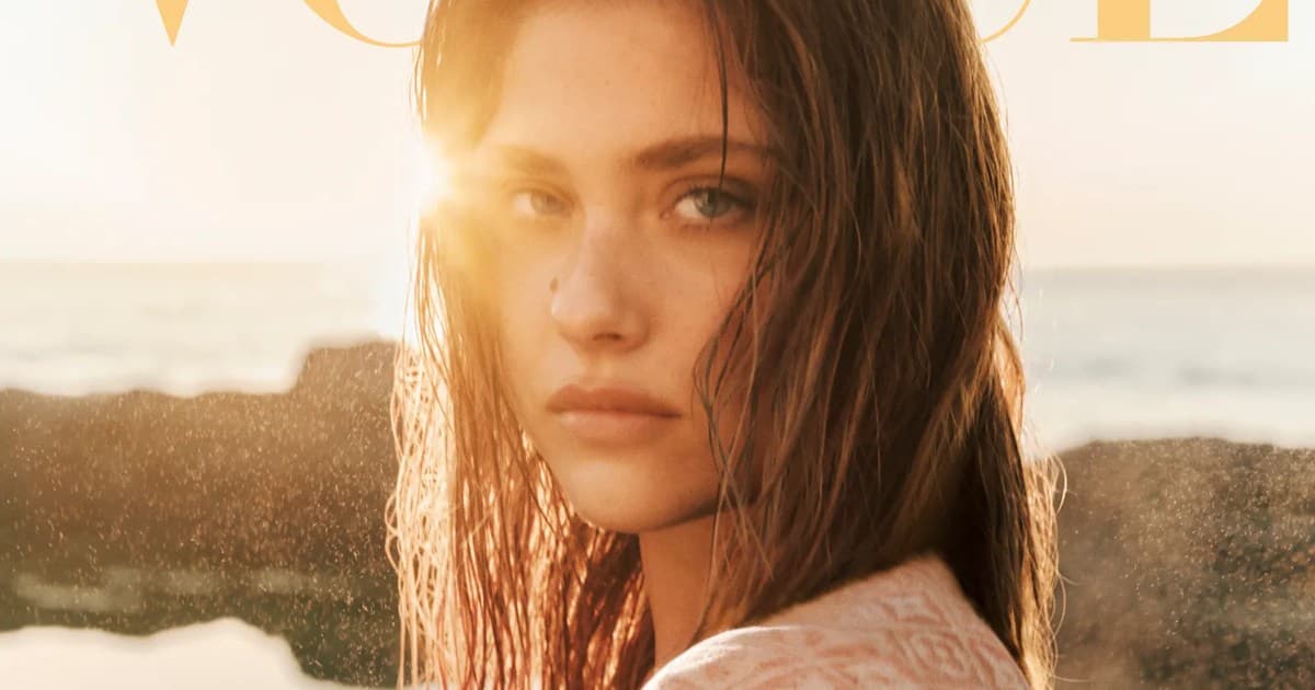 Nicole Wallace Poses at Sunrise as Vogue Spain’s May 2026 Cover Girl
