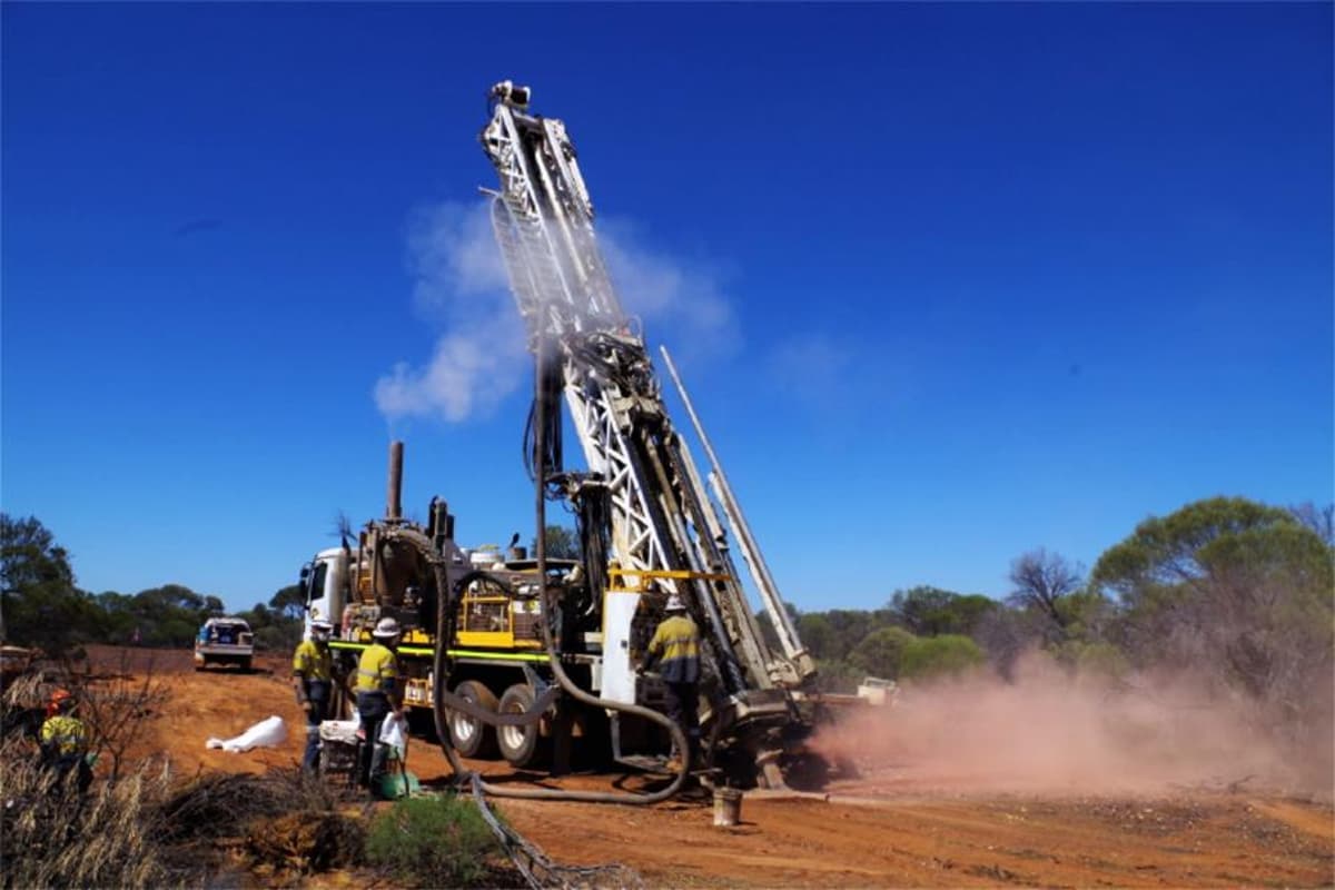 BCM Resources Corp Hires Drillers for Upcoming Thompson Knolls Exploration Program