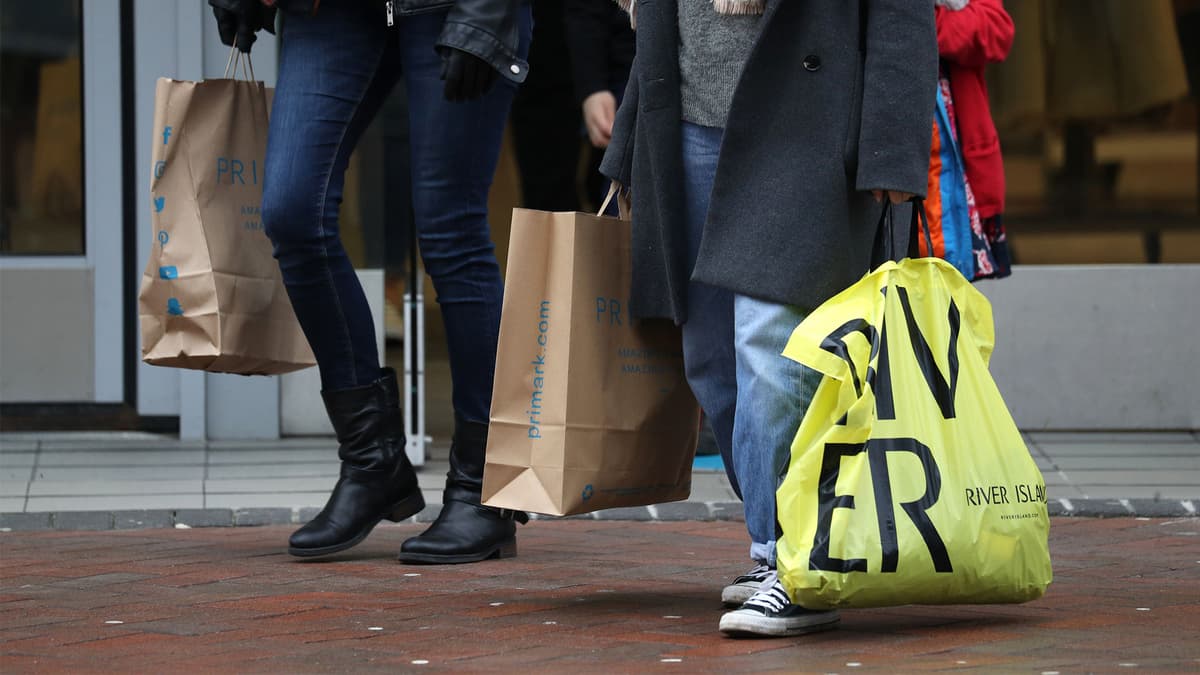Consumer Confidence Falls as Rapid Price Rises Give Households the ‘Jitters’