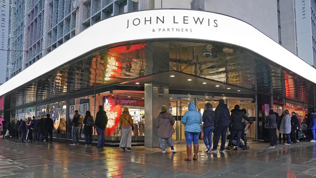 John Lewis Urges Staff to Return to Office to Strengthen Competitiveness