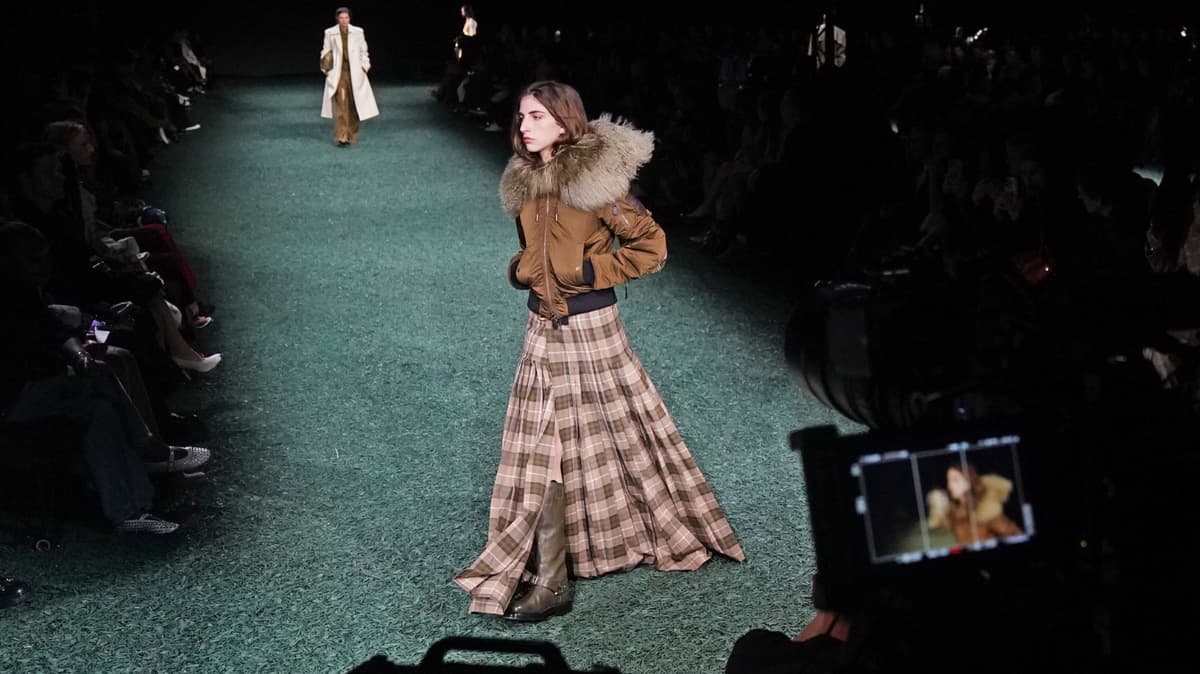 Burberry Bets on British Heritage and Gen Z as Turnaround to Be Scrutinised