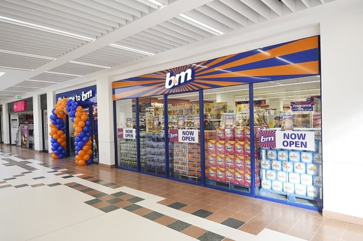 B&M Issues Profit Warning