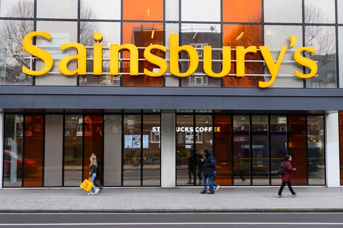 Sainsbury’s in Discussions with Tu Clothing Team Ahead of Potential Restructure