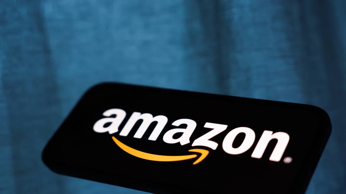 Amazon Is Selling an HP Laptop with 'Immersive' Visuals for Just $370