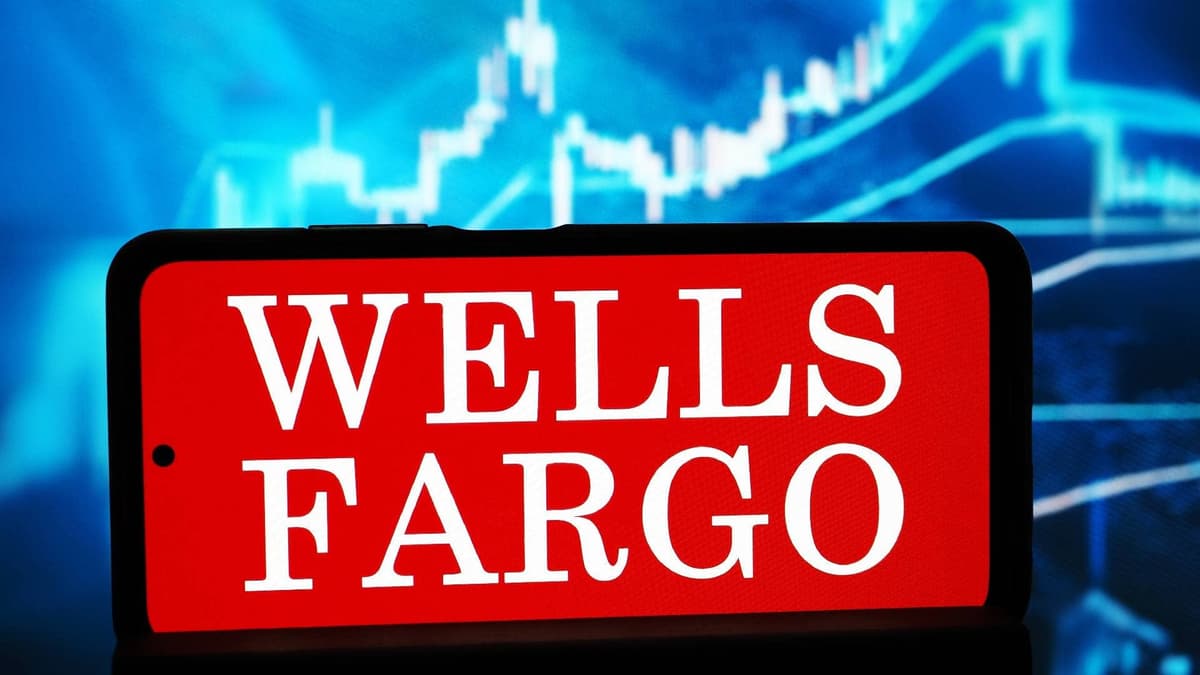 Wells Fargo, AARP Flag Major Concerns on 401(k)s, IRAs