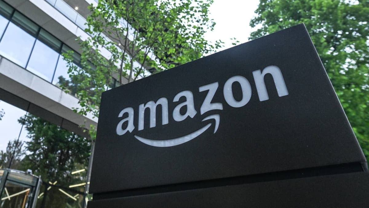 Amazon’s Feature-Packed $100 Military Smartwatch with a 'Handy' Built-In Flashlight Is Just $33