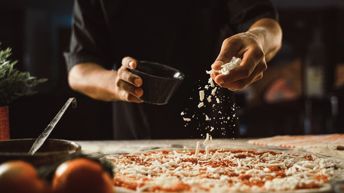 13 Pizza Chains That Prioritize High Quality Ingredients