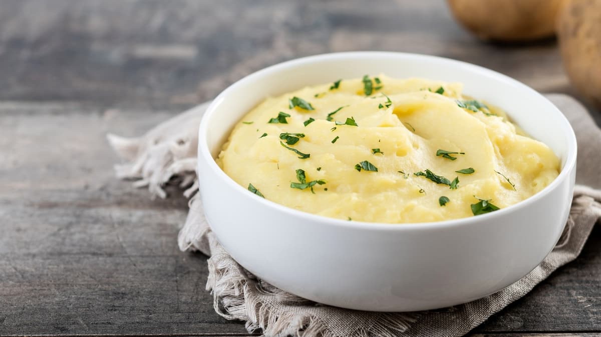 The Old-School Irish Upgrade That Banishes Bland Mashed Potatoes