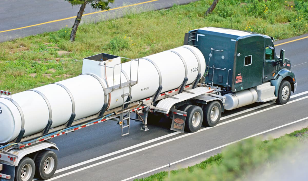March Truck Tonnage Shows Strongest Annual Growth Since 2022