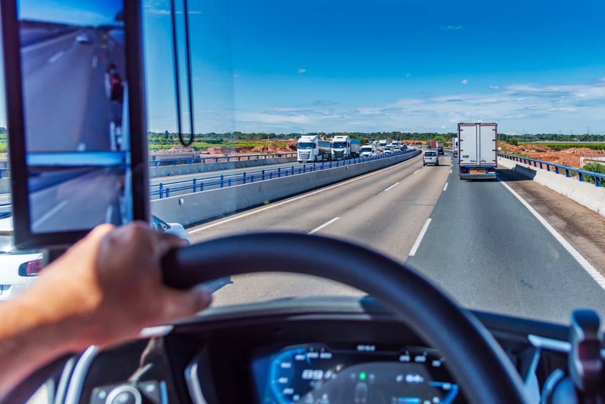 How Fleets Can Gain Driver Trust and Acceptance for In-Cab Cameras
