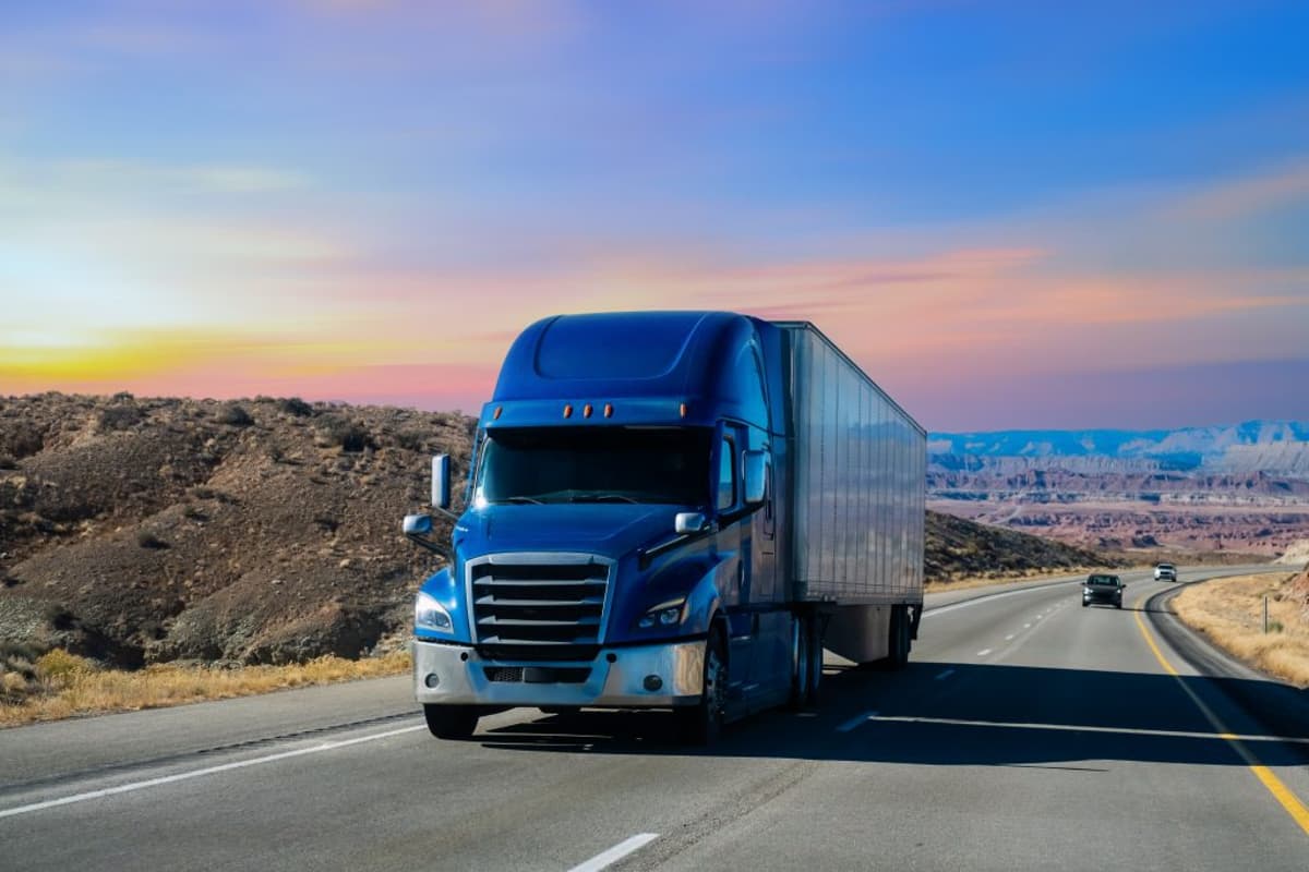 USA Truck Expands Veteran Hiring Efforts Across Its Driver Workforce