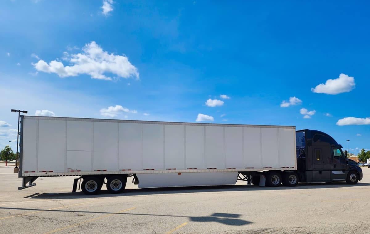 This Week in Trucking: Medical Card Extension, CDL Changes, and Industry Scrutiny