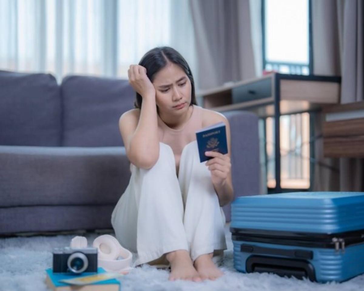 INTERNATIONAL TOURISTS TURN AWAY FROM THE UNITED STATES