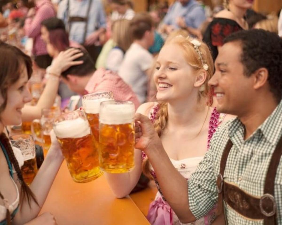 MUNICH’S OKTOBERFEST 2026: BEER PRICES RISE AGAIN