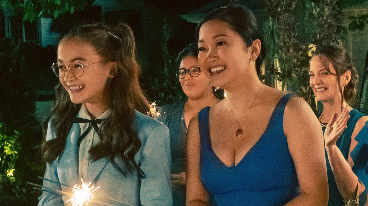 Lana Condor Is Finally Bringing Lara Jean To XO, Kitty In Season 3 — Watch Announcement Video