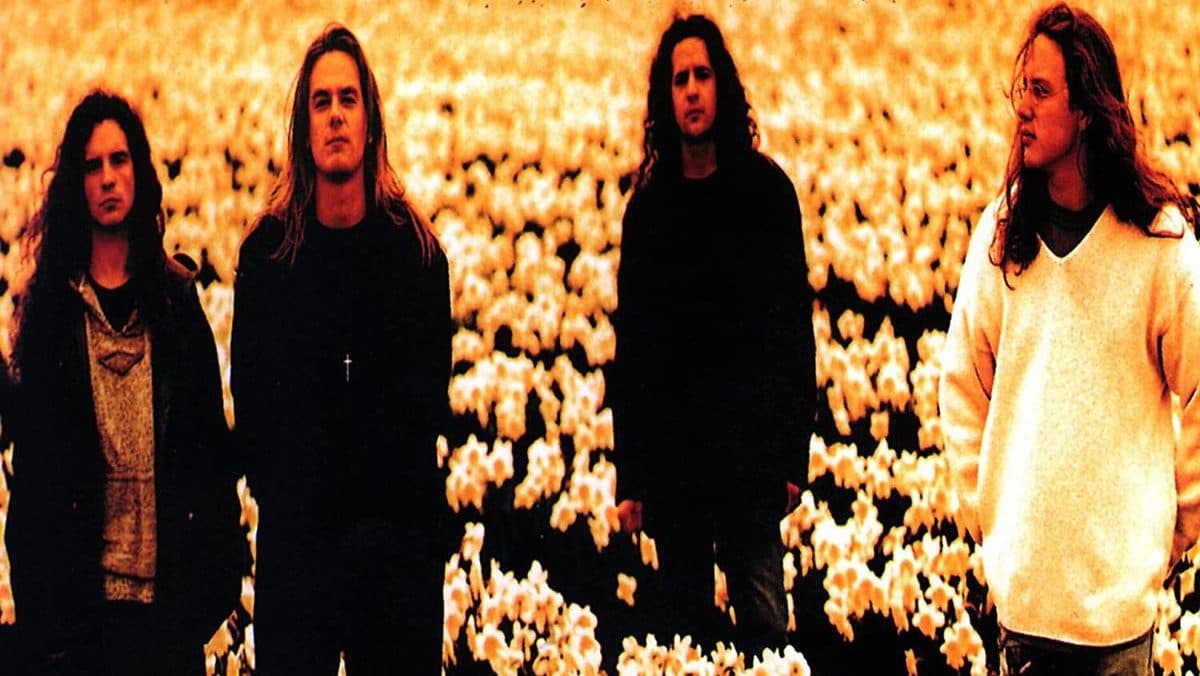 90s Rock Singer Says Putting Out Albums Is a ‘Waste of Time’ These Days