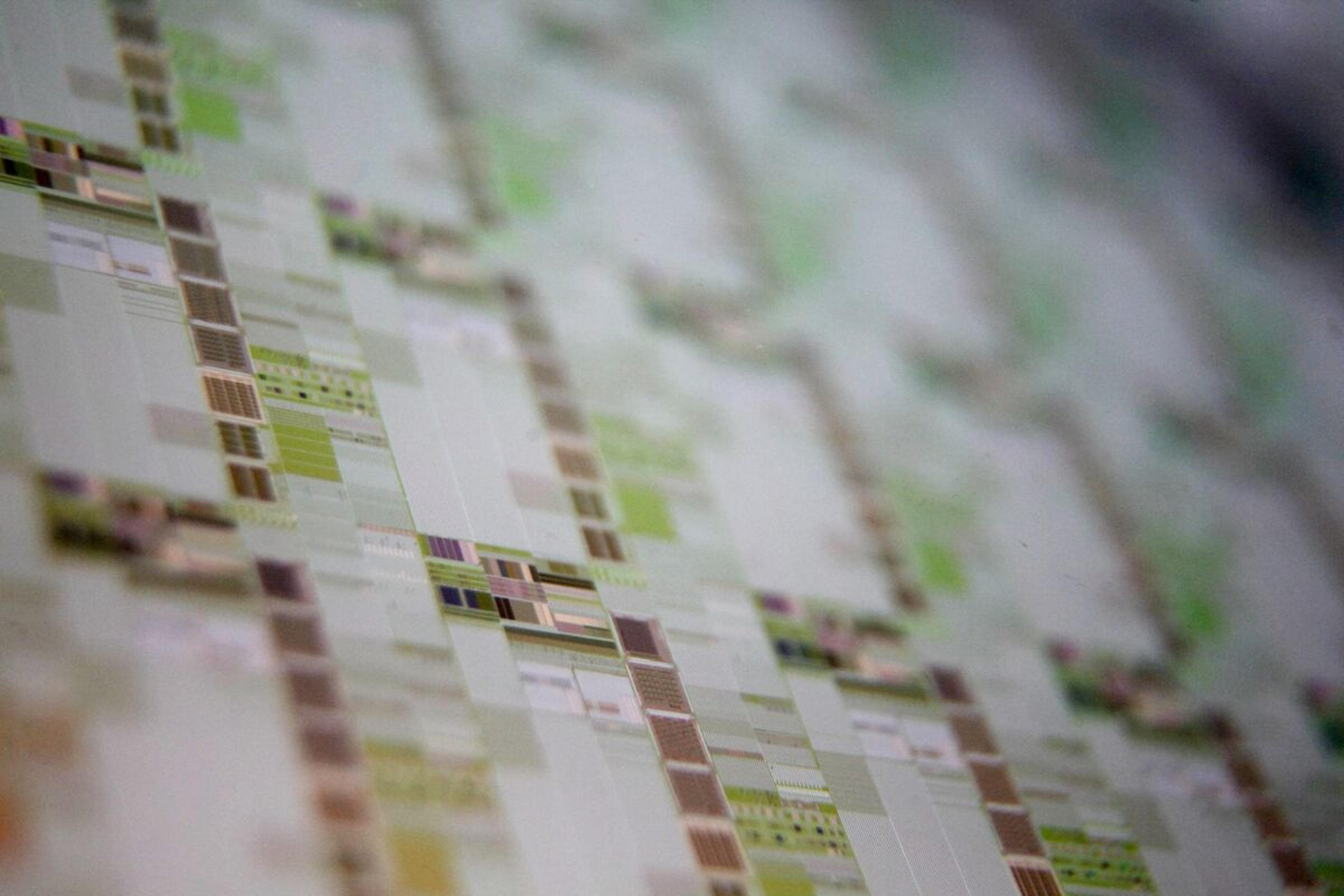 China’s Top Chipmaker Warns Rushed AI Capacity Could Sit Idle