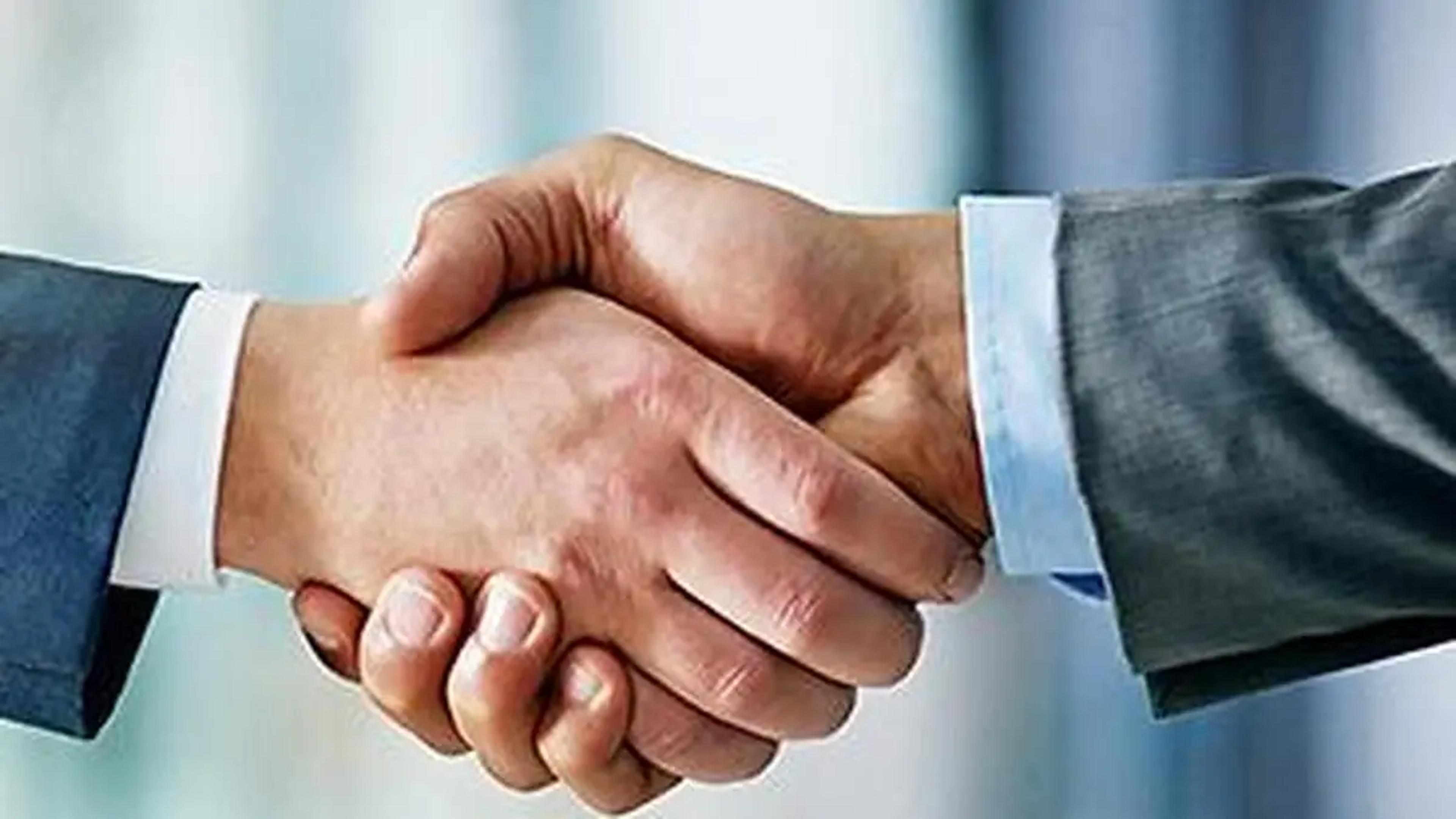 Ixigo Acquires 60% Stake in Spanish Train Booking Platform Trenes for ₹125 Crore