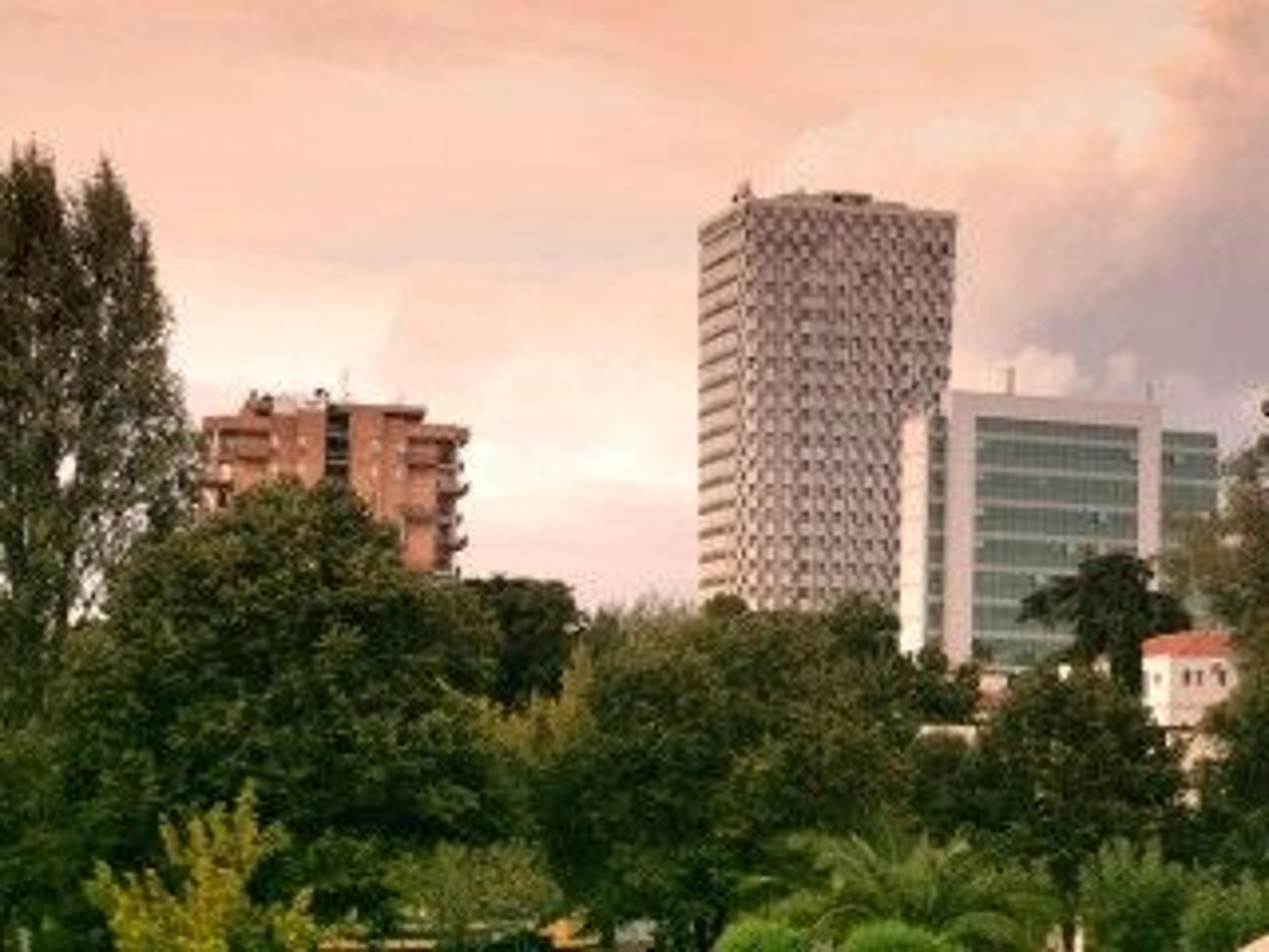 Reintegrating the Western Balkans: EU and NATO Strategy