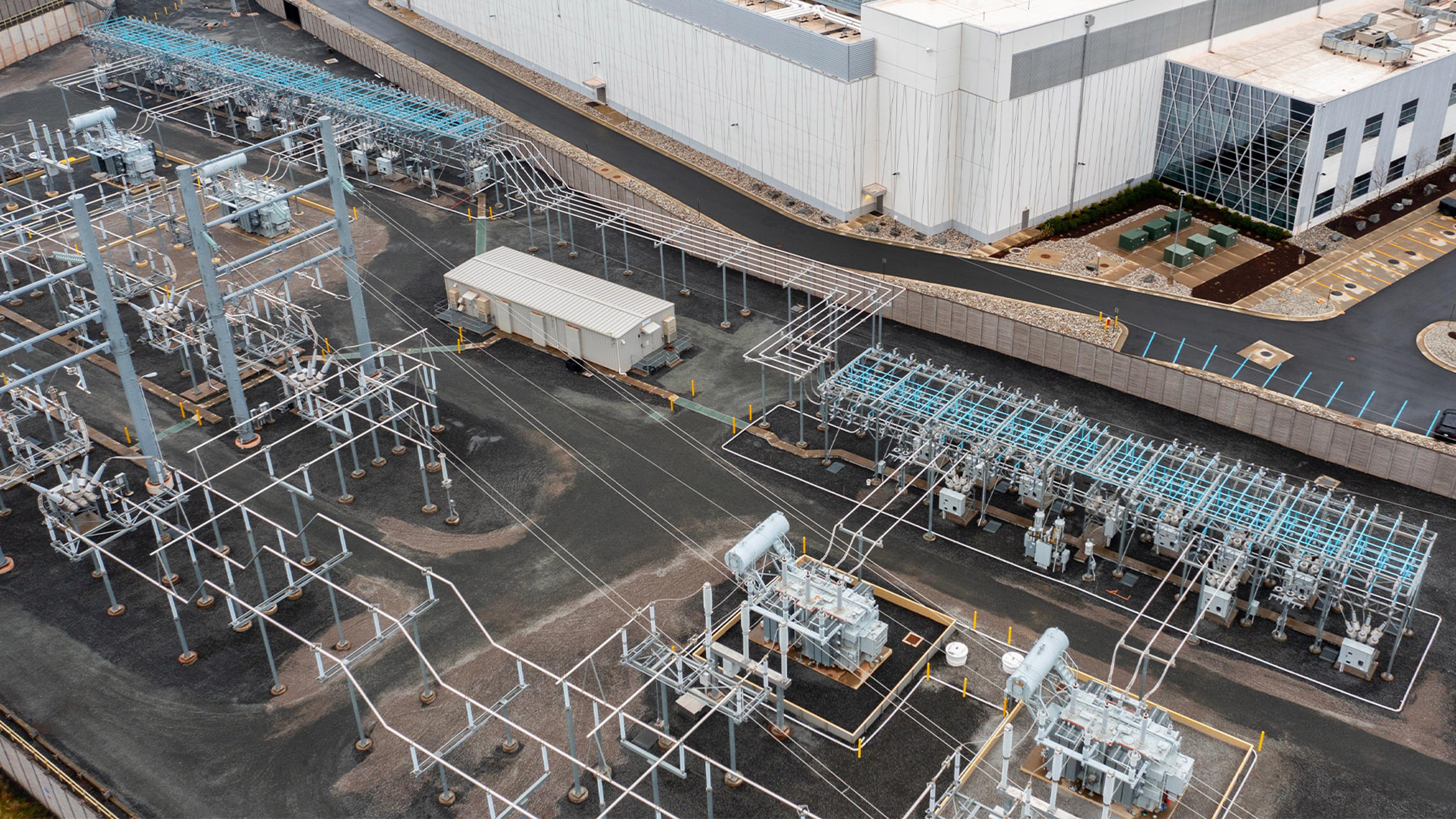 Trump Moves to Have Tech Giants Pay for Surging Power Costs