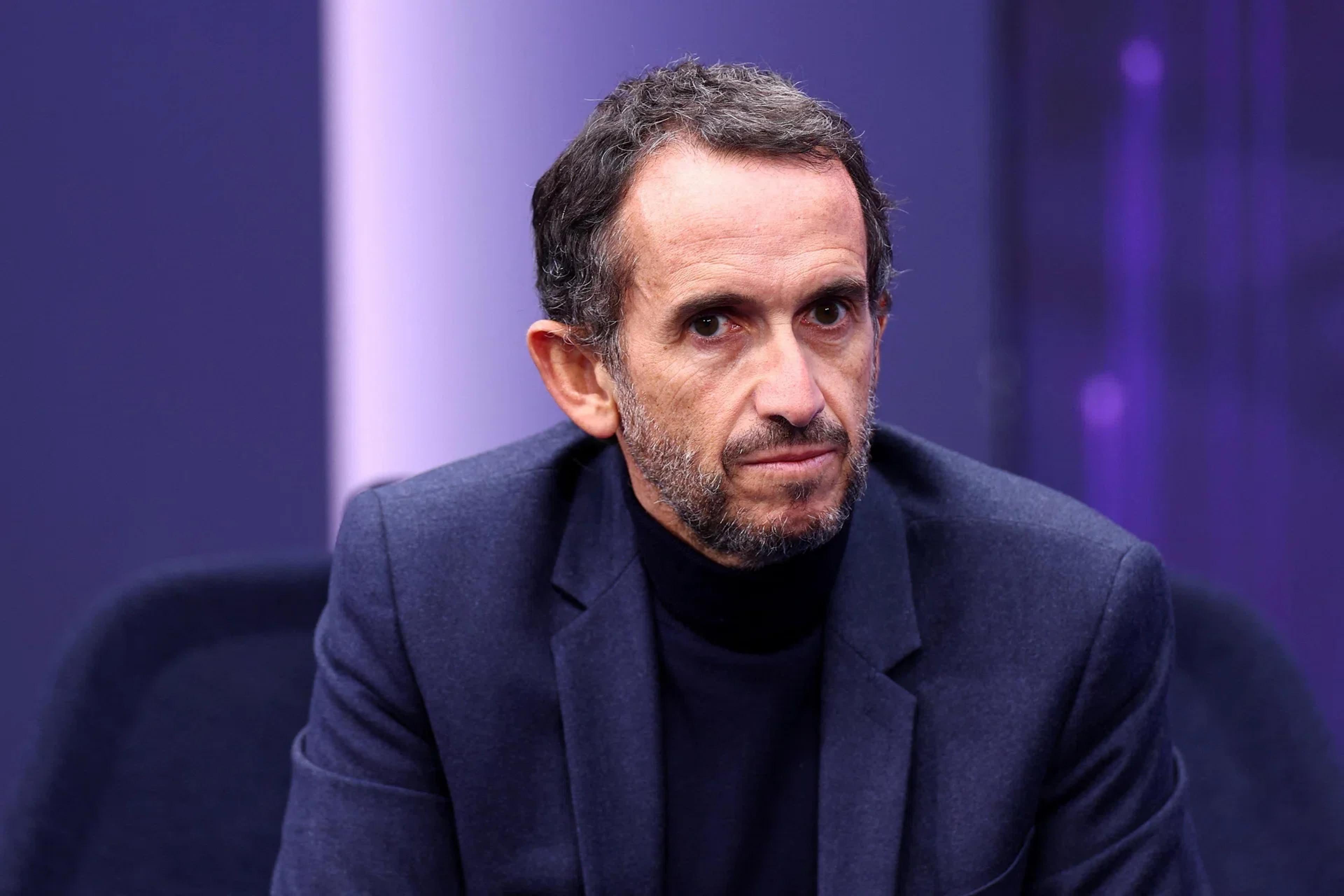 Carrefour to Sell Romanian Unit to Paval Holding for €823M