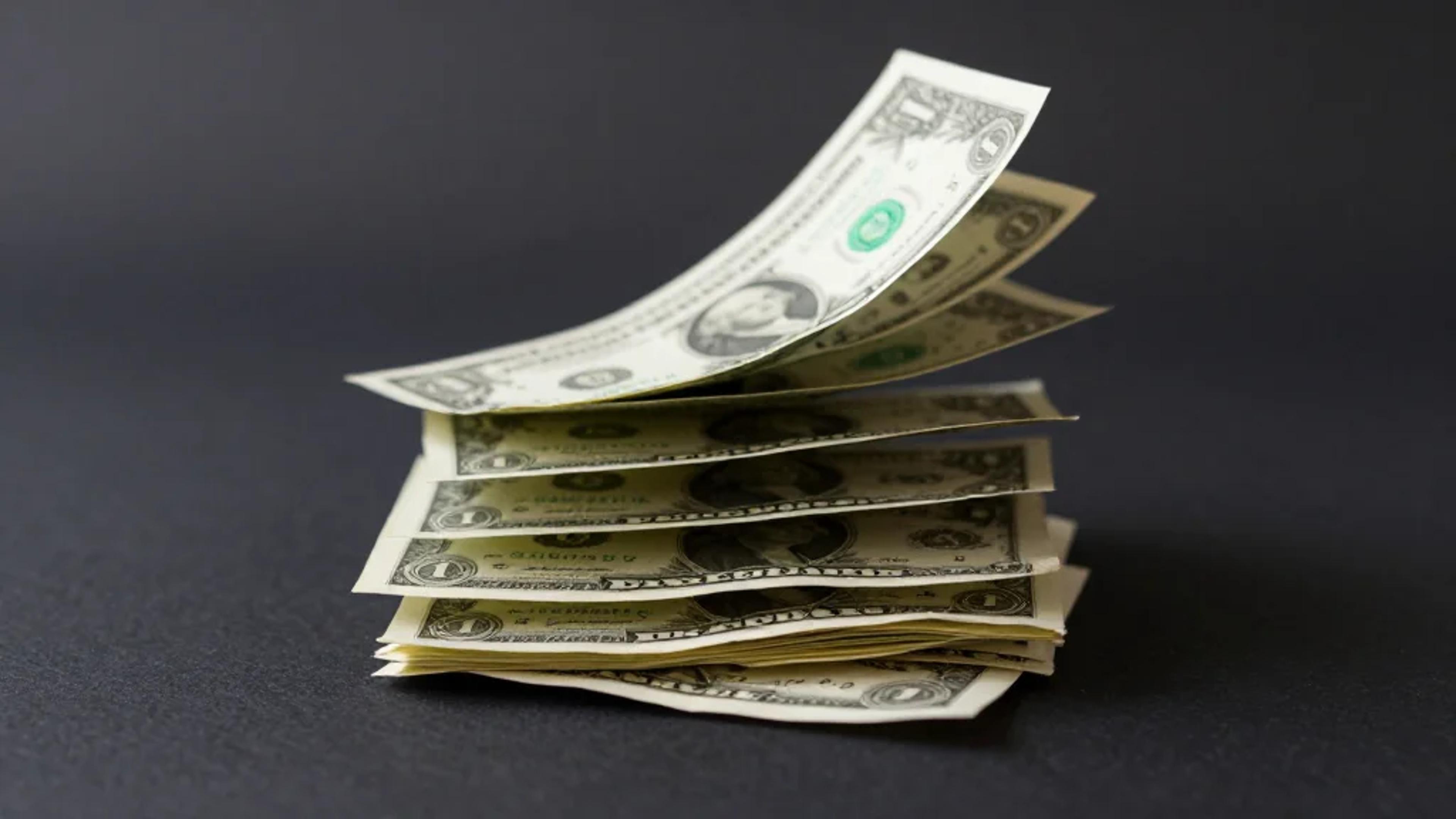 Retail Inflows Hit Six-Year High on Furlough, Tax Refunds