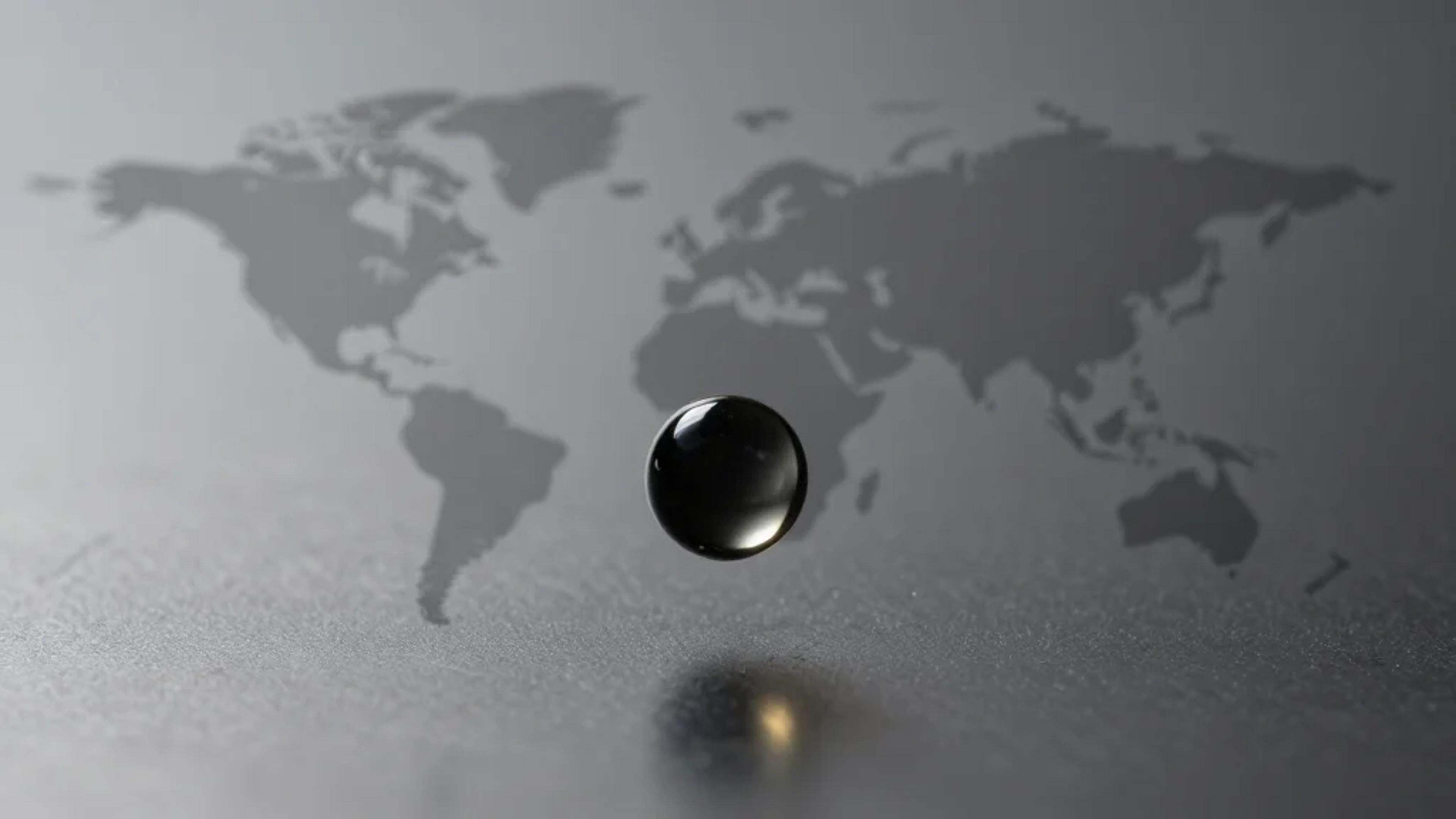 Speculators Turn to Oil for Stability Amid Market Turmoil