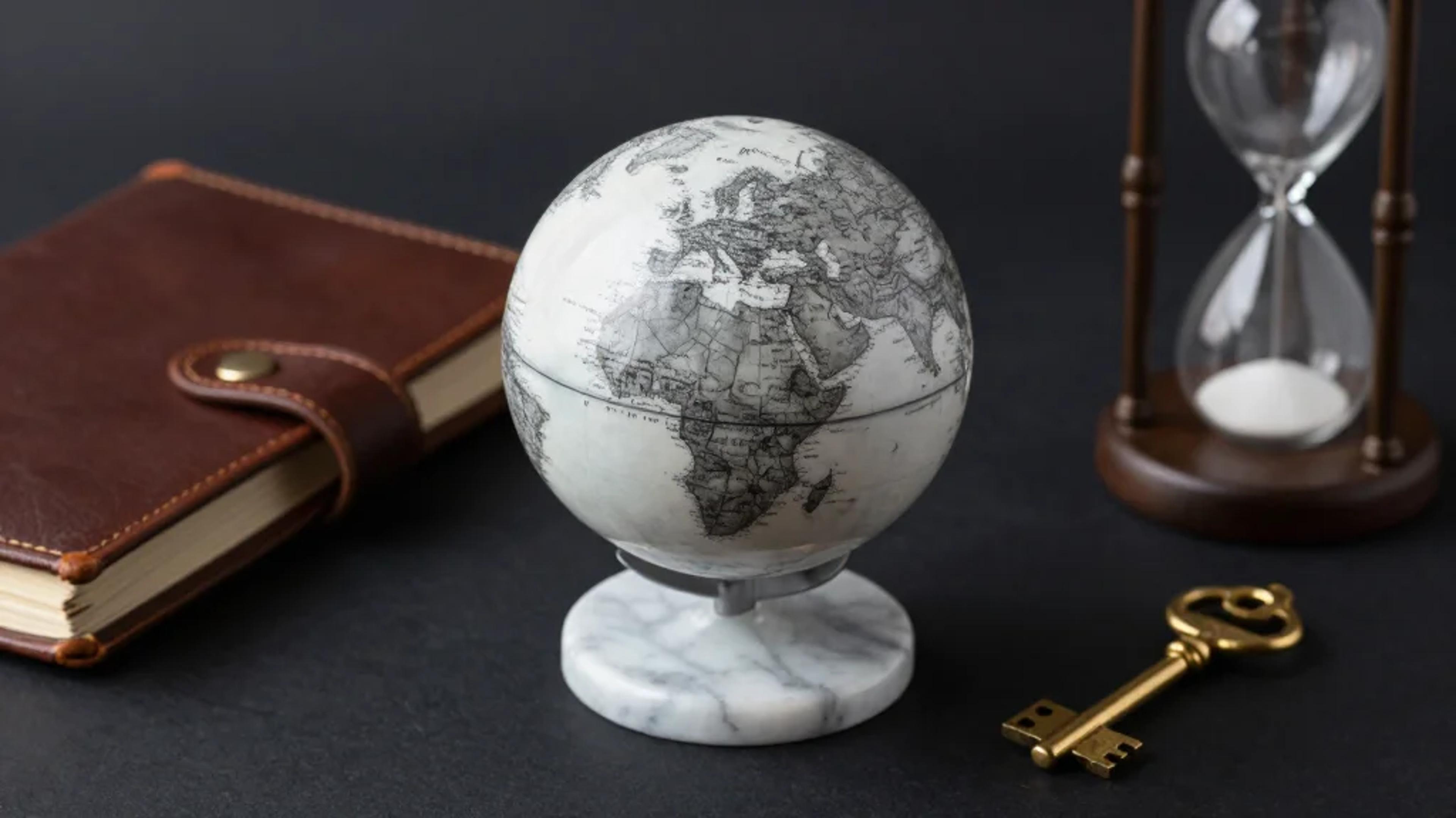 UHNW Families Diversify Beyond Assets: Countries, Generations, Legal Systems