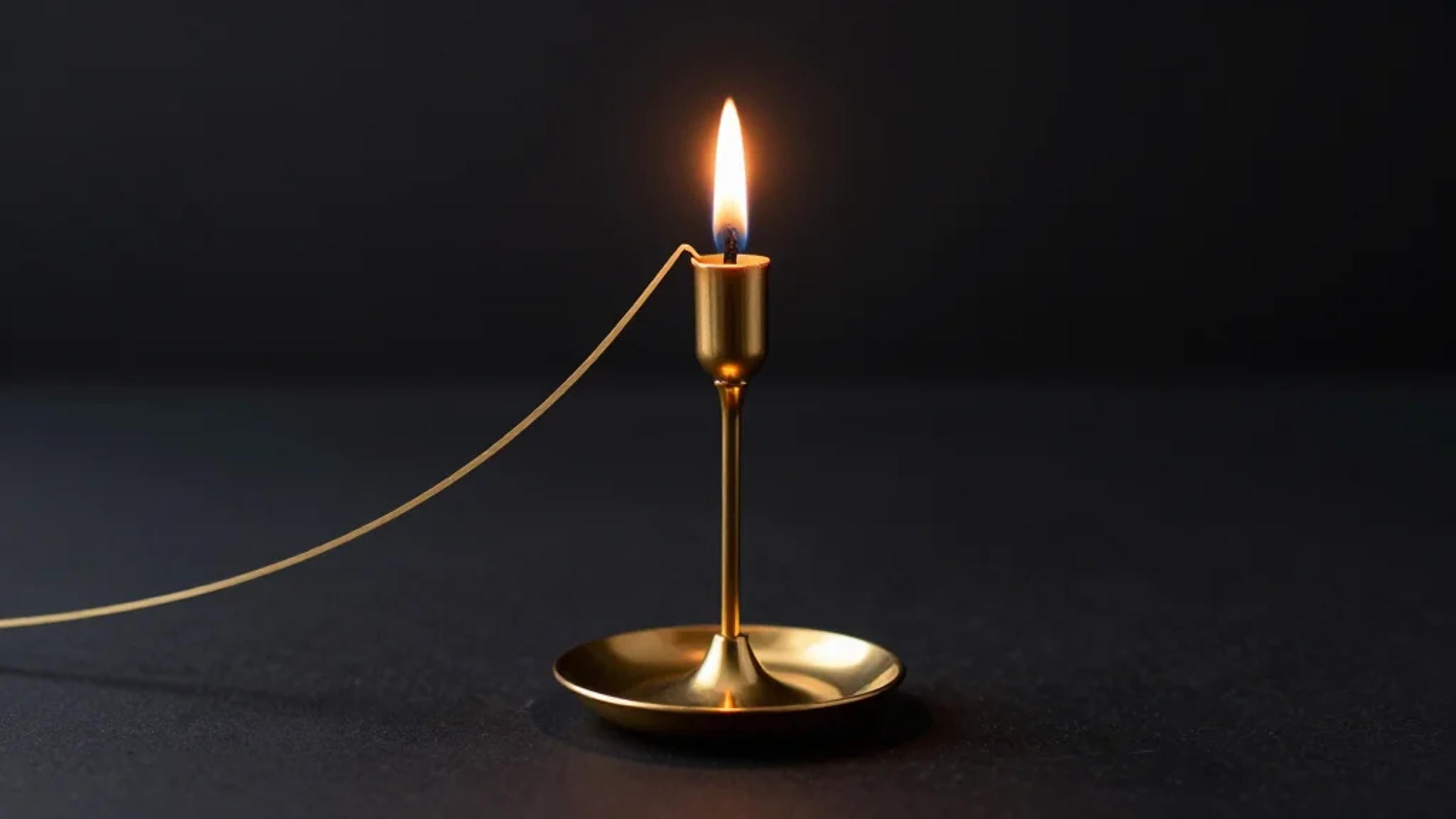 FTSE100 Doji Near ATH Signals Possible Pullback