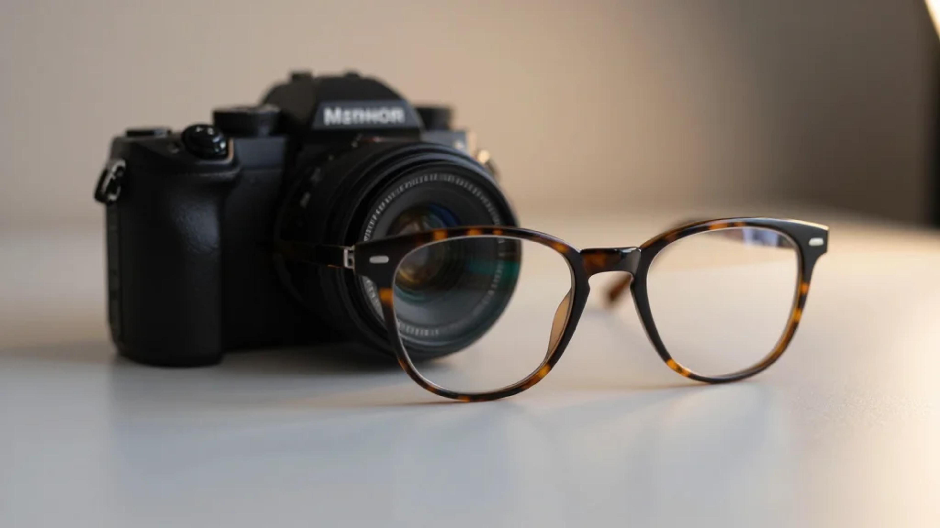 EssilorLuxottica Raises Stake in Nikon to over 15%