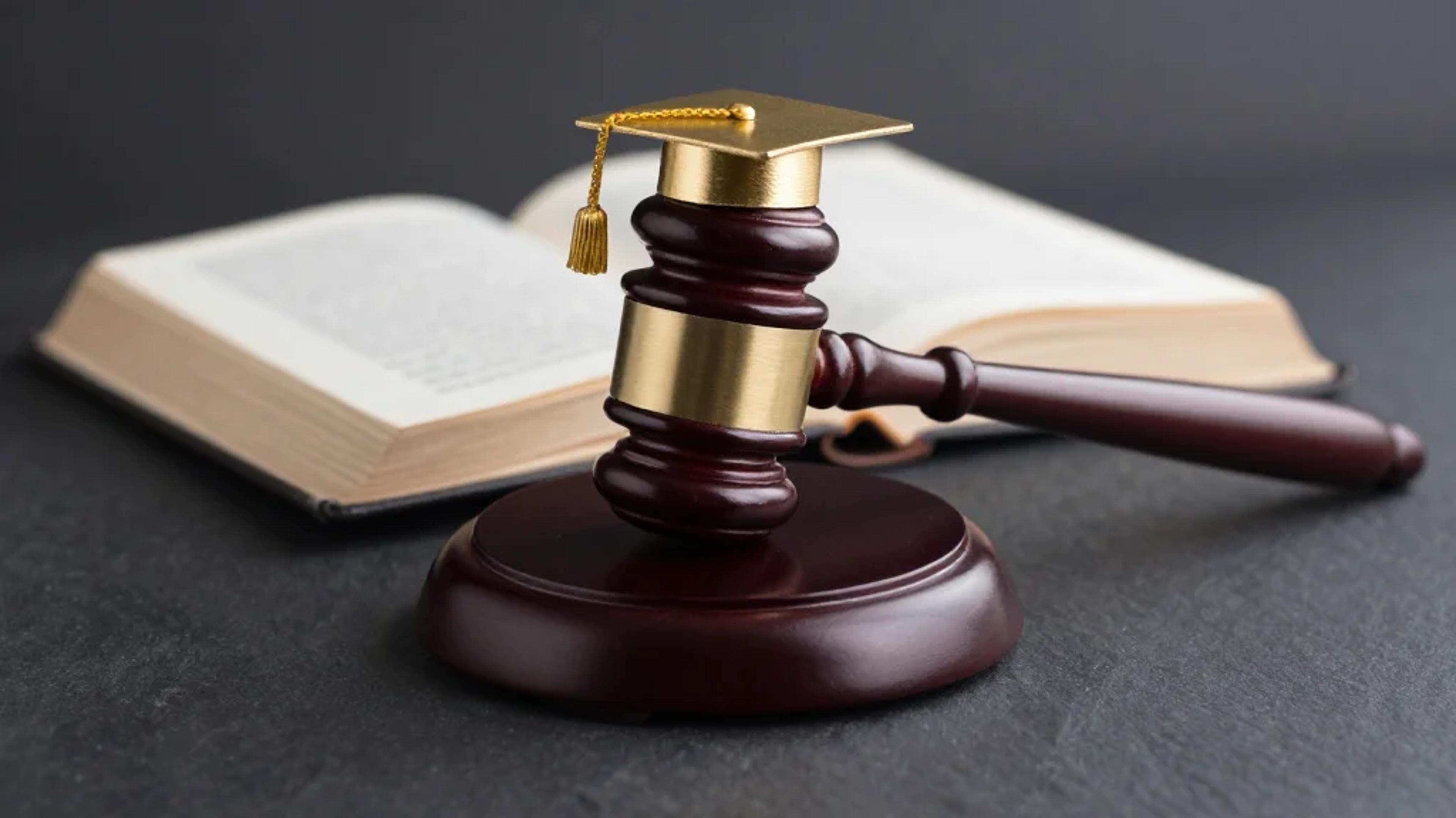 Open Door for Aspiring Law Students Seeking Guidance