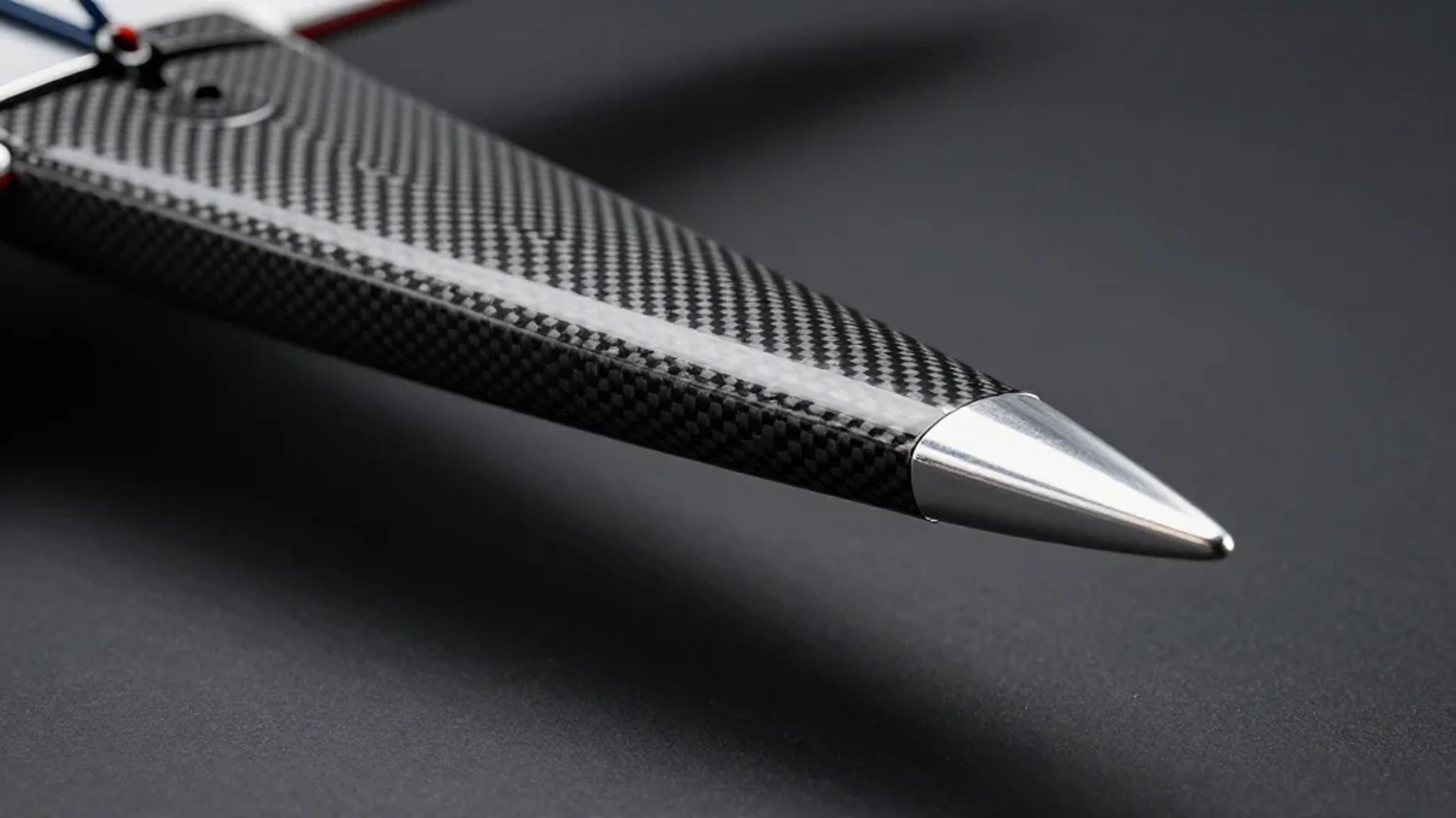 Gitana 18, a Racing Trimaran Sailboat Featuring Future Fibres’ Latest Rigging