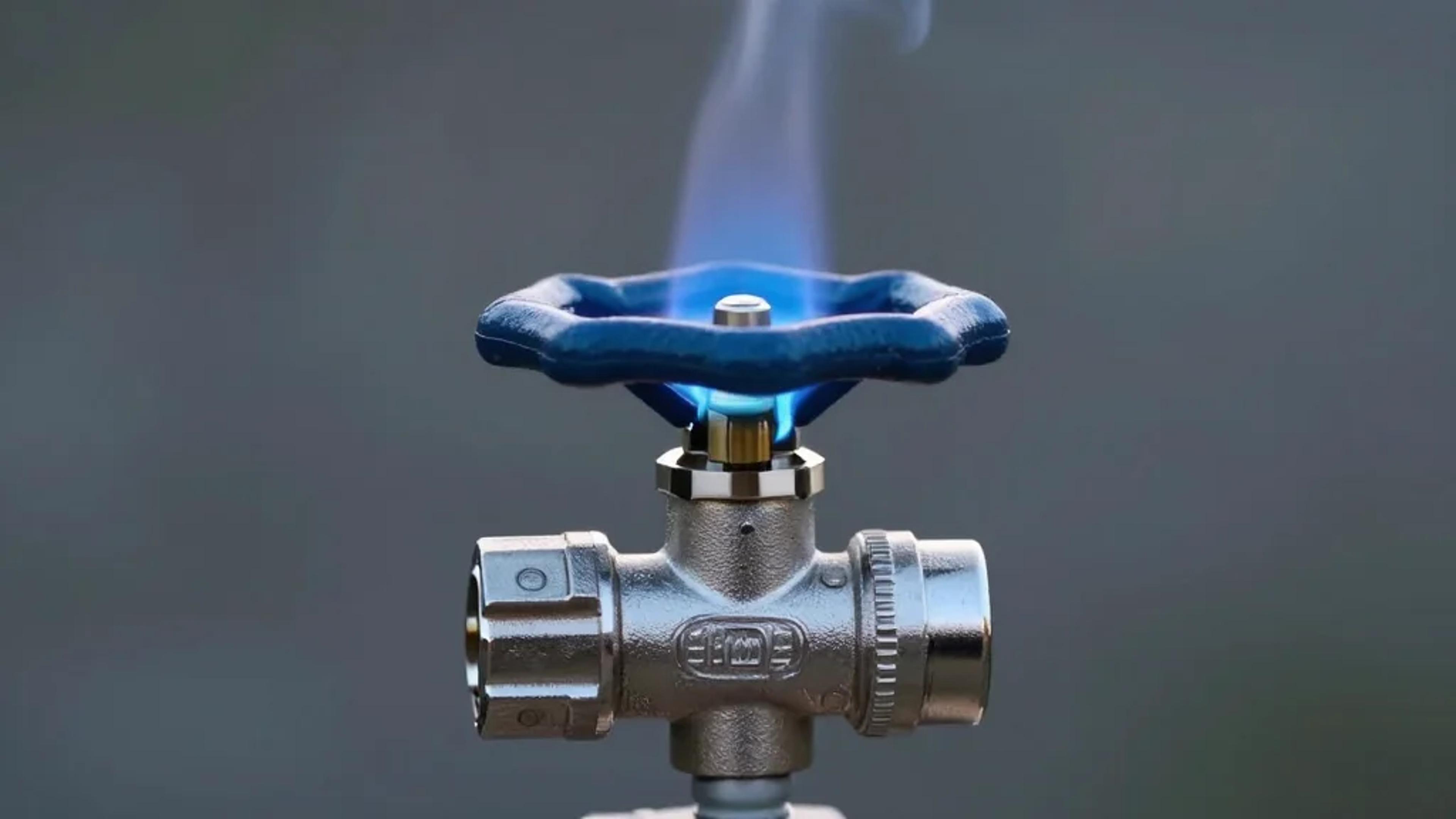 Market Watch: Nymex Dips Below $3 Amid Mild March Outlook