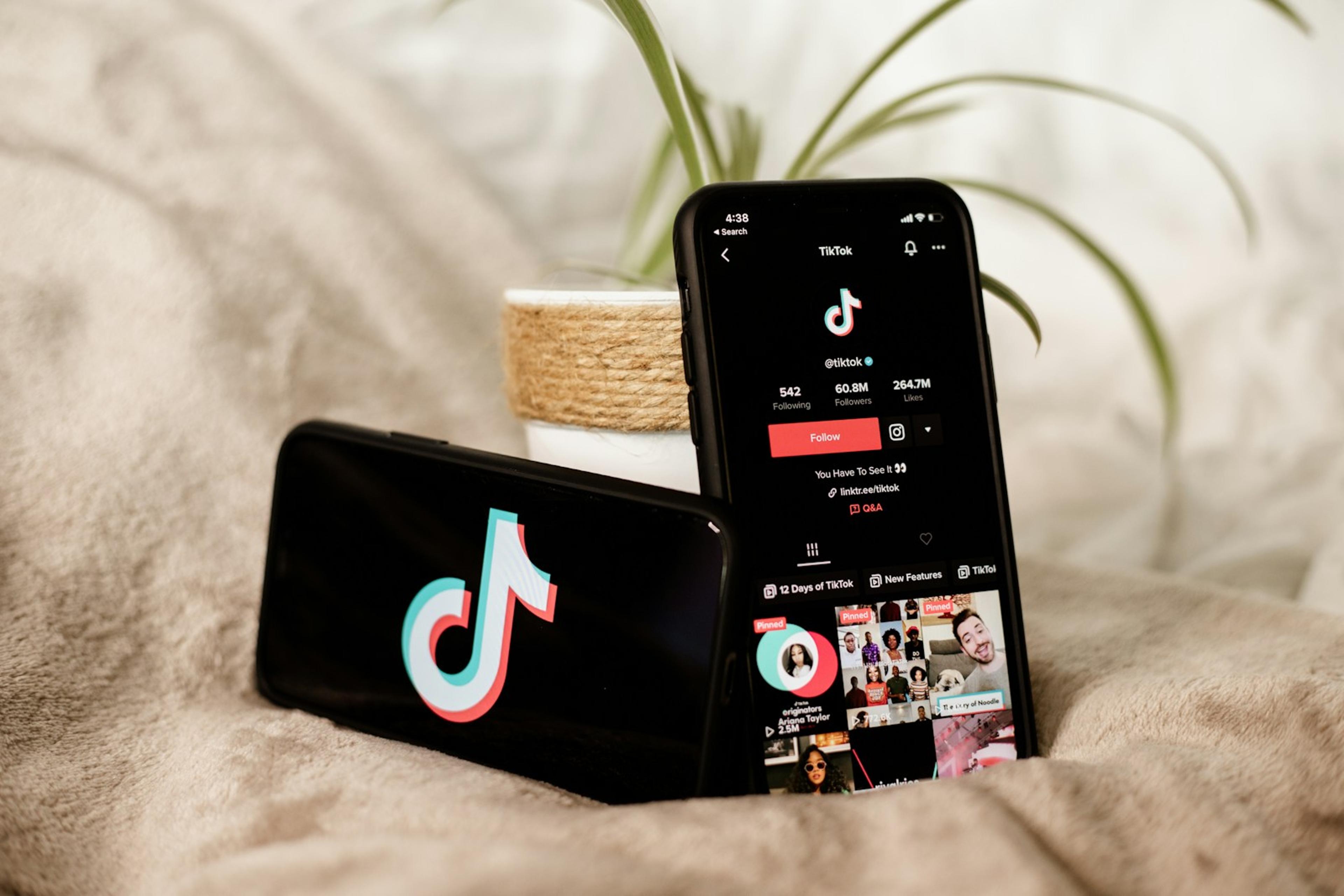 TikTok Teams up with Apple Music for Full-Length Streams and Listening Parties