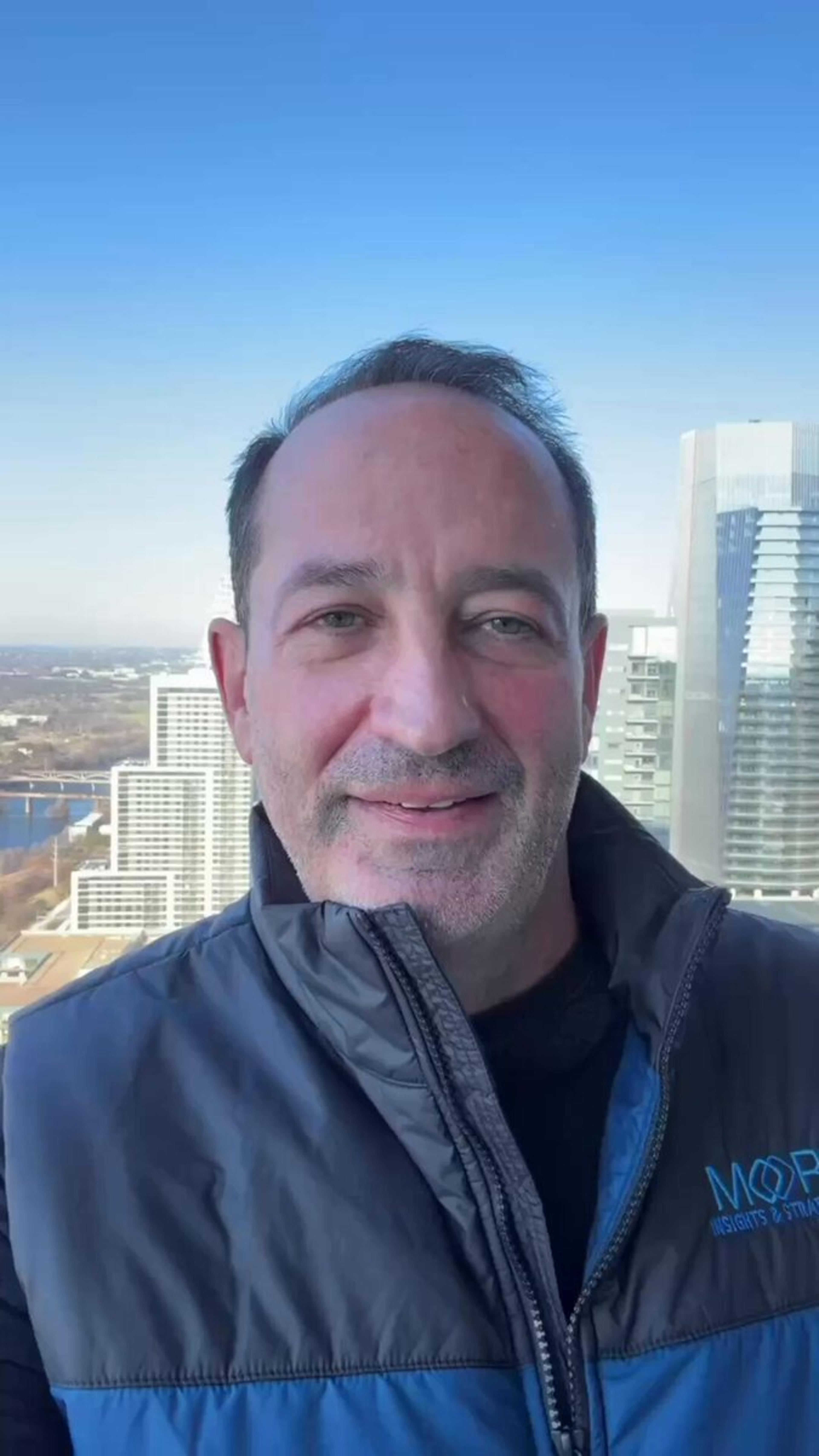 Earnings Surge, AI Capex Debate Drives Tech Outlook