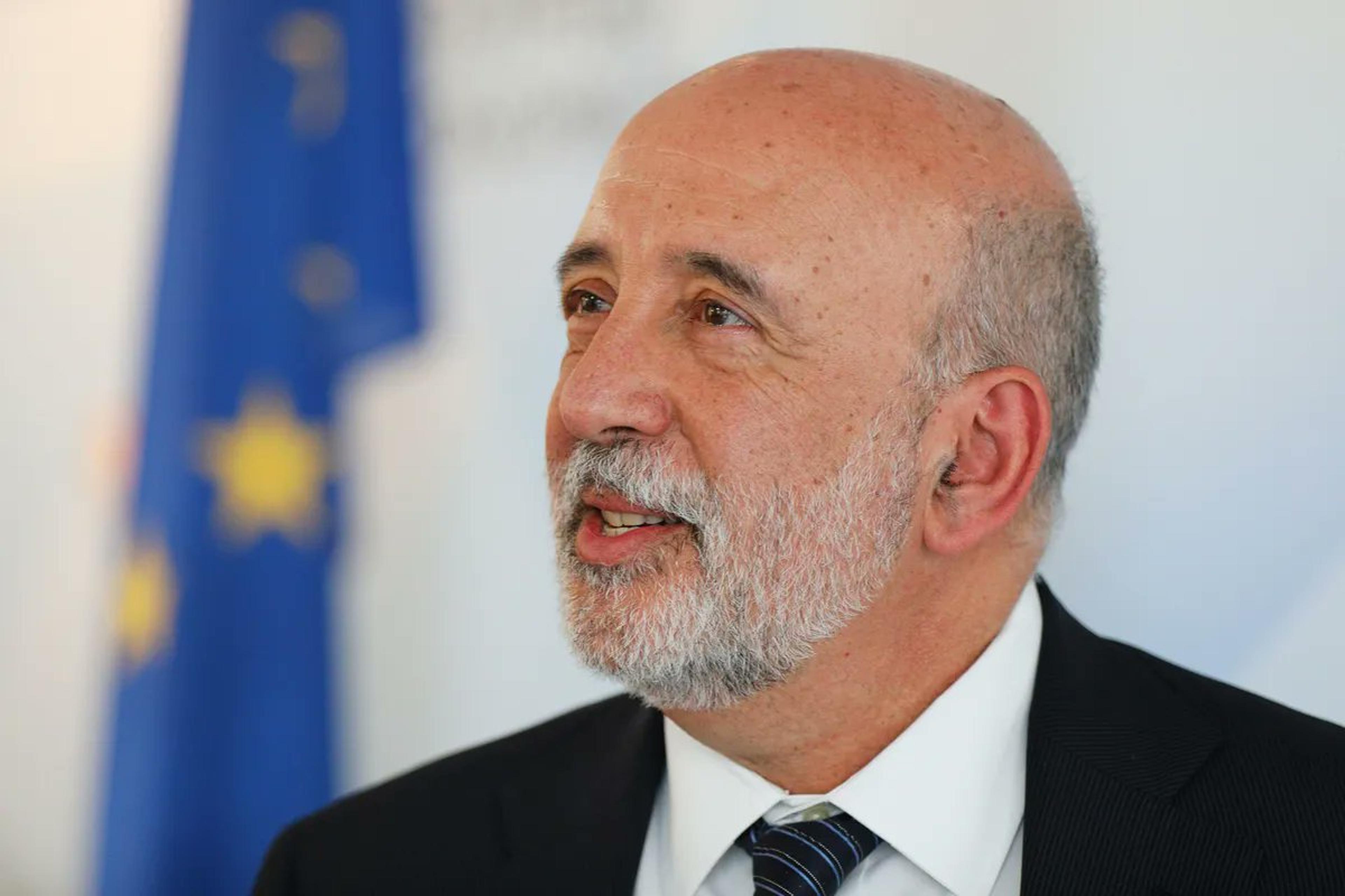 Makhlouf Predicts ECB Could Cut or Raise Rates