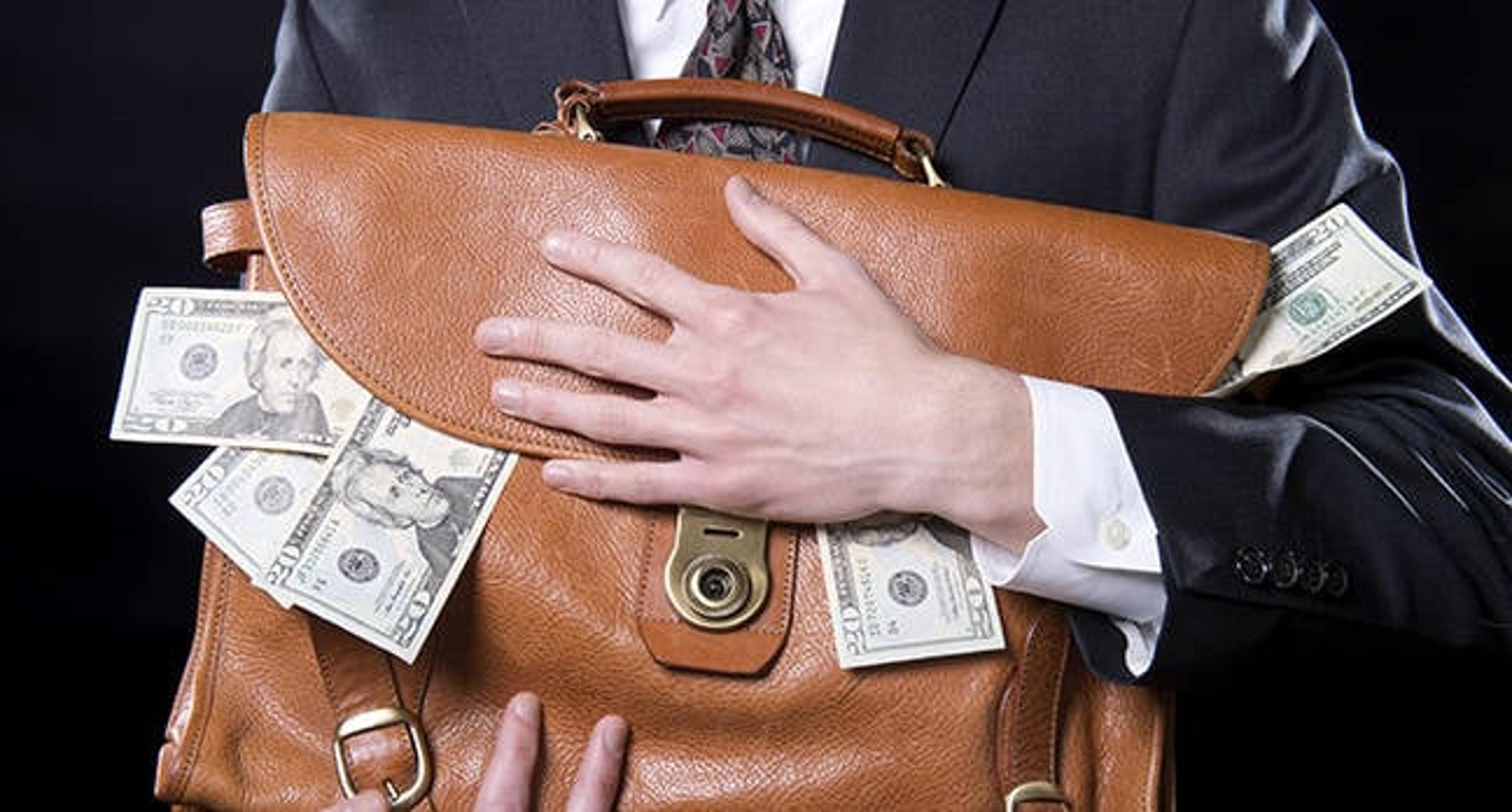 AI Can Predict Your Future Salary Based on Your Photo, Boffins Claim