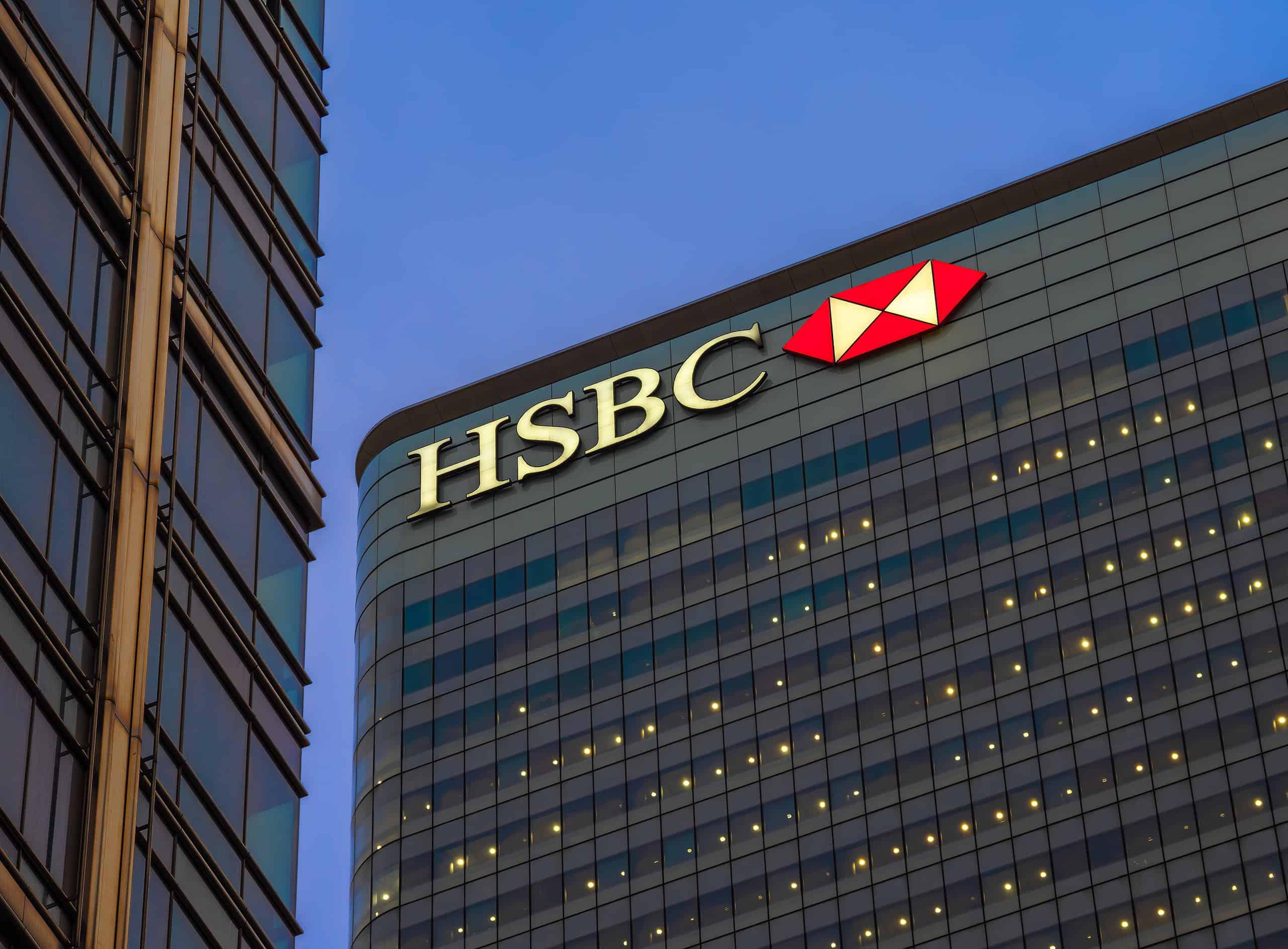 HSBC Buys Out Hang Seng Bank