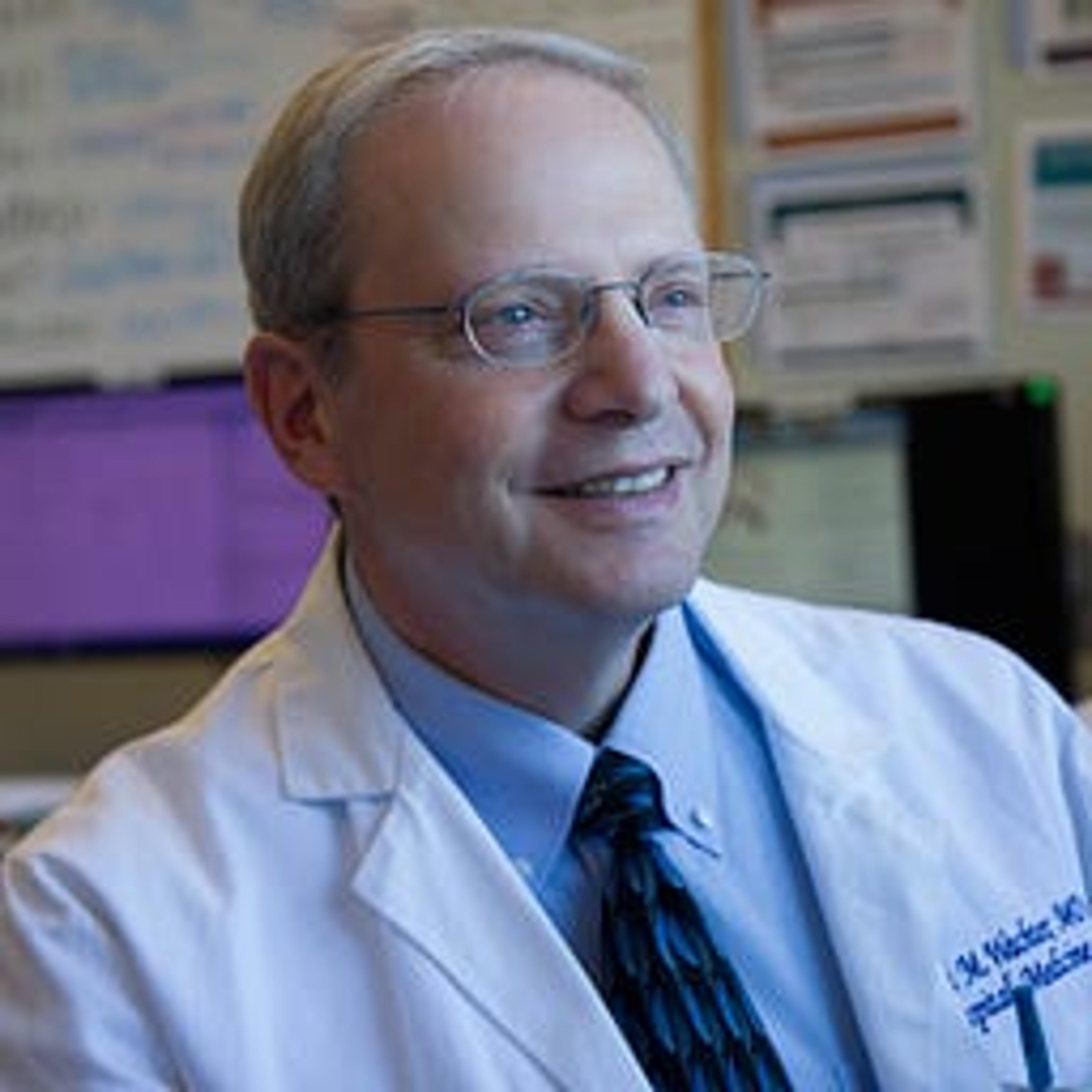 Will AI Replace Doctors? A Conversation with Physician & NYT Bestselling Author Dr. Bob Wachter About the Digital vs Human...