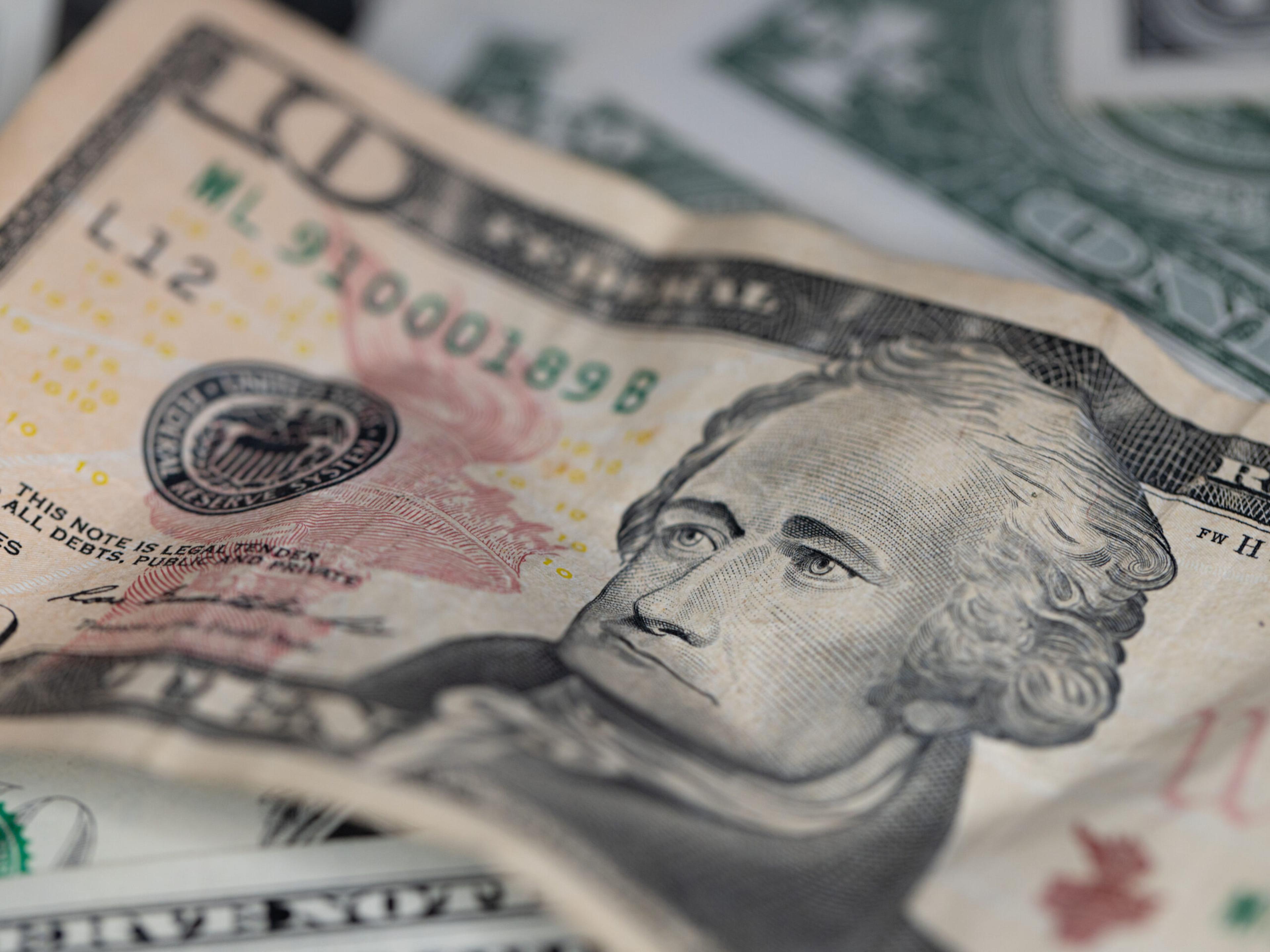 Is a Dollar Vibe Shift Under Way?